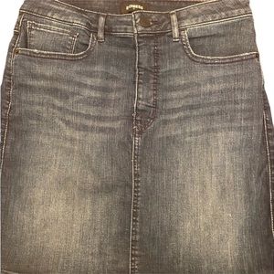 Express super stretchy jean skirt. Size 10‌‌‌‌‌